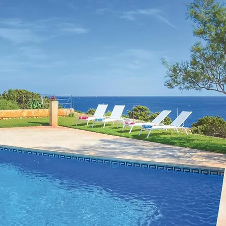 Holiday home Amazing In With House Sea View *